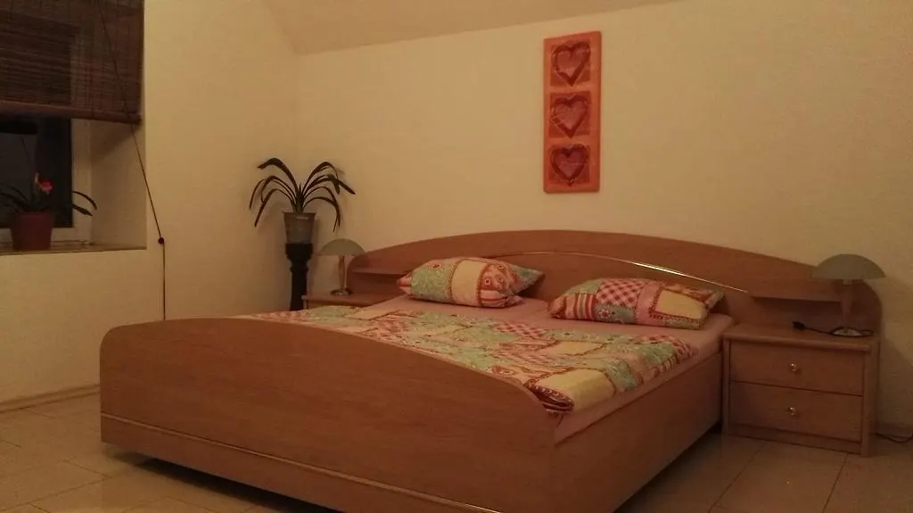 Feriendomizil Roger Wohnung 2 Leipzig